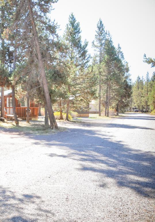 Bend-Sunriver Camping Resort Two-Bedroom Cabin 5 Esterno foto